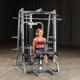 Машина Смита Body Solid GS348Q с тягой (стек 90кг) и батерфляем