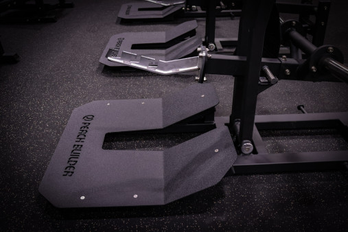 Тренажер приседание с поясом серии Peach Builder PB312 на свободных весах